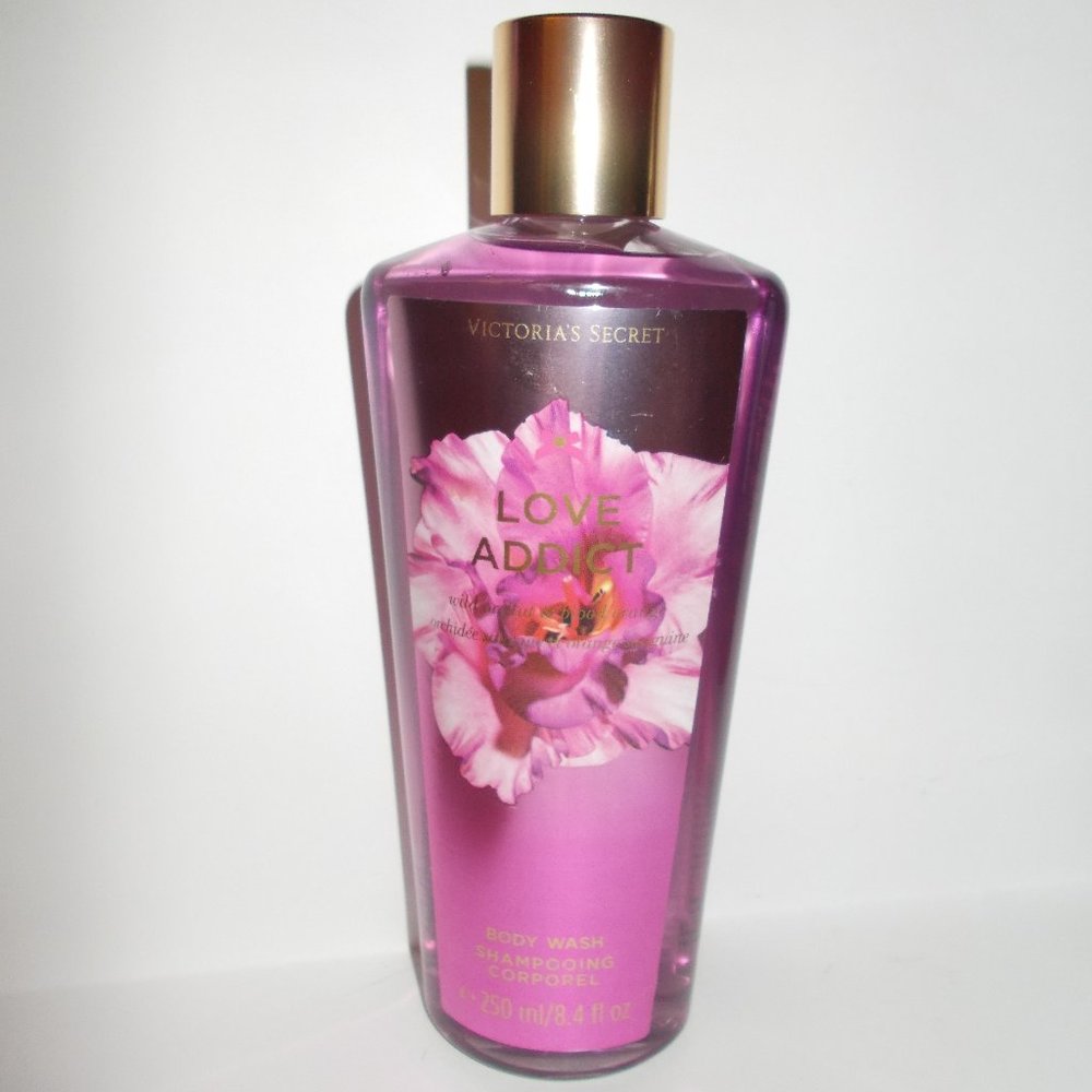 Victoria's Secret Love Addict Body Wash